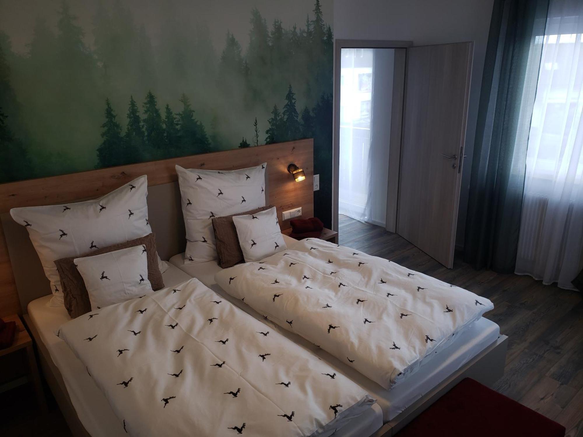 Hotel Alter Hirsch Pfalzgrafenweiler Pokoj fotografie